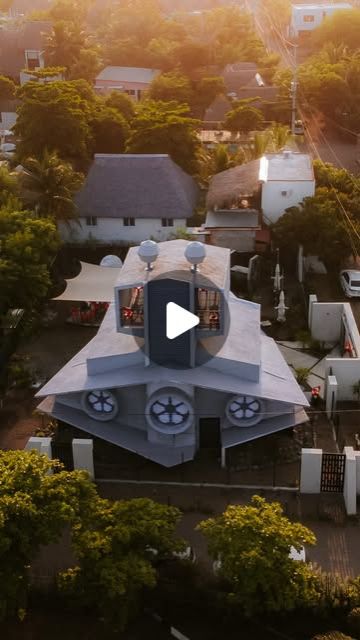 Reel de The Spaceship por Ladder Marketing